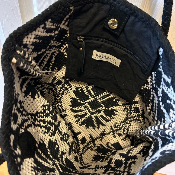 Large B&W tote/shopping bag - Picture 2 of 8